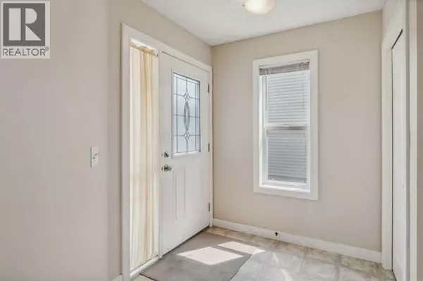 Calgary, AB T2Y4Y8,91 Bridlecrest Street SW