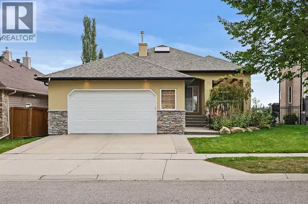 Calgary, AB T3G4Y5,49 Royal Highland Road NW