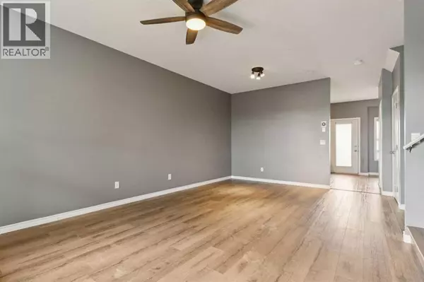 Airdrie, AB T4B2Y6,104, 2001 Luxstone Boulevard SW