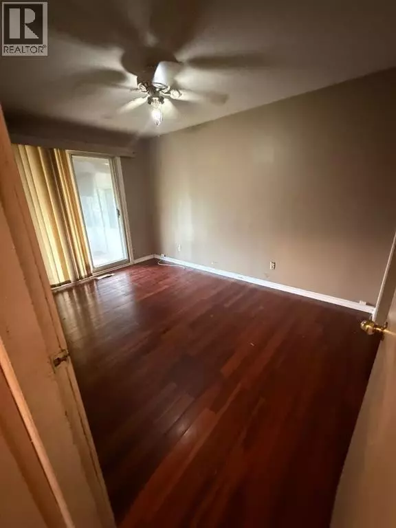 Whitecourt, AB T7S1G6,5423 46 Street