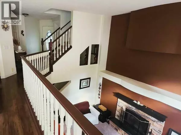 14954 Mt Mckenzie Drive SE, Calgary, AB T2Z2L4