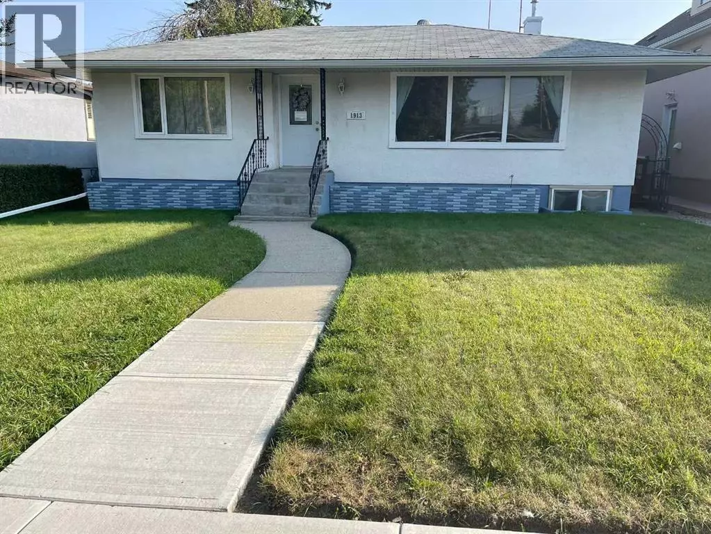 Calgary, AB T2M1Z4,1913 24 Avenue NW