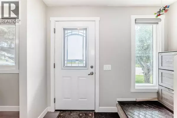 Calgary, AB T2A6V8,91 Aberdare Road NE