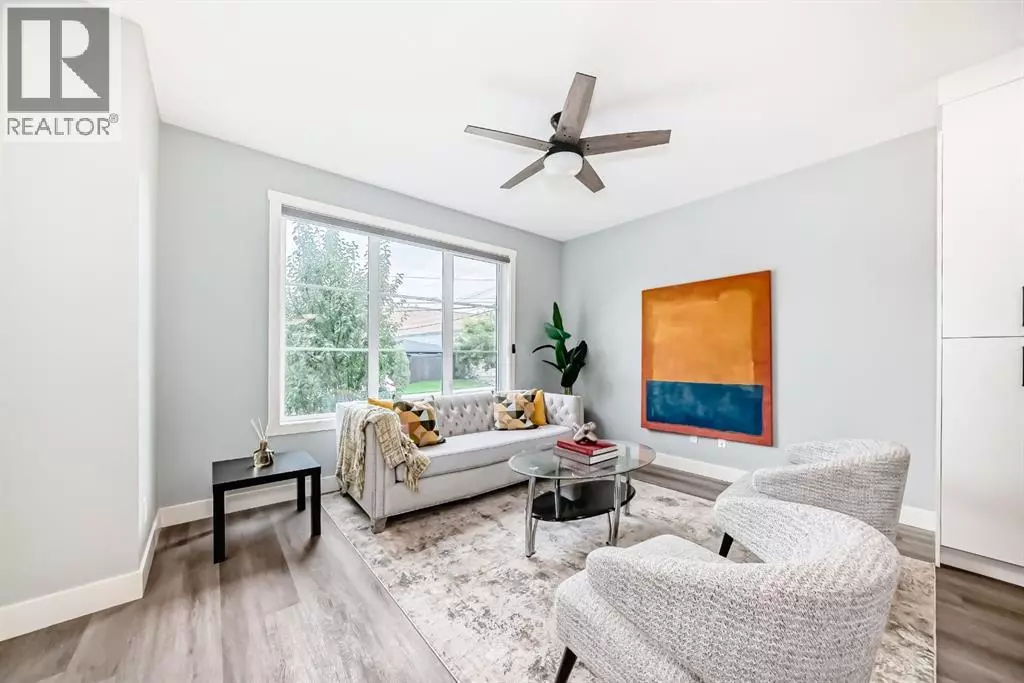 Calgary, AB T3B0P2,1757 45 Street NW