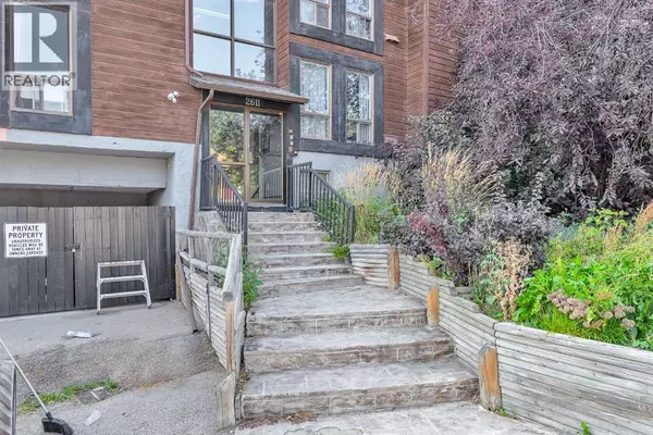 Calgary, AB T2T4C1,204, 2611 15A Street SW
