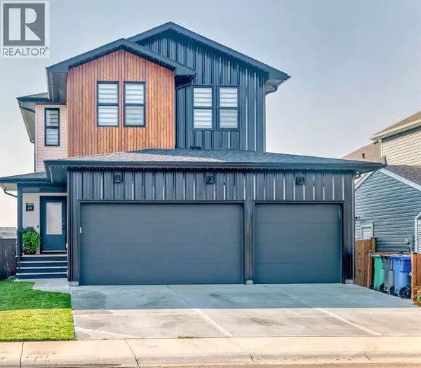 Lethbridge, AB T1H7E8,56 Greywolf Road N