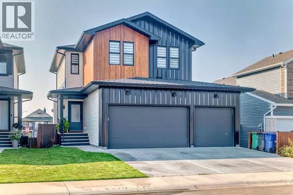 56 Greywolf Road N, Lethbridge, AB T1H7E8