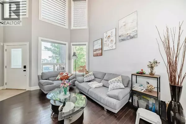 Calgary, AB T3J0R6,26 Saddlelake View NE