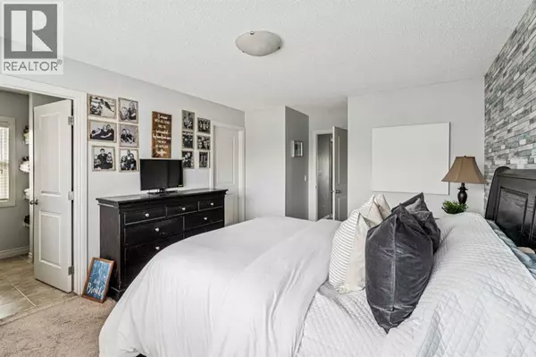 Cochrane, AB T4C0Y4,91 River Heights Green