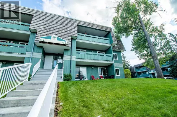 Calgary, AB T2W2T6,6202, 315 Southampton Drive SW