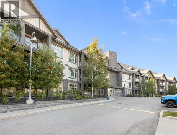 Calgary, AB T3H0E3,227, 15 Aspenmont Heights SW