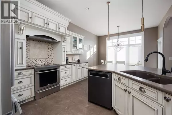 Fort Mcmurray, AB T9K0R2,127 Killdeer Place