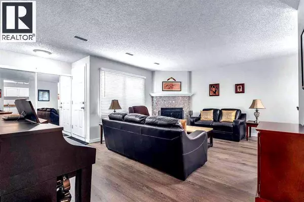 Calgary, AB T2W5J9,71 Cedar Springs Gardens SW
