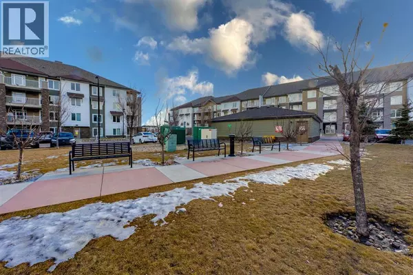 Calgary, AB T3J0S6,2104, 6118 80 Avenue NE