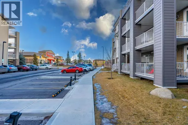 Calgary, AB T3J0S6,2104, 6118 80 Avenue NE