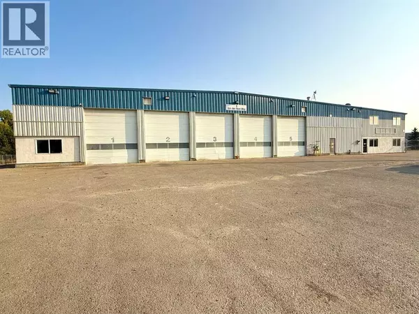 8 Van Der Horn Way, Rural Red Deer County, AB T4S2M4