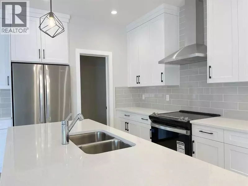 101 Treeline Manor SW, Calgary, AB T2Y0S3