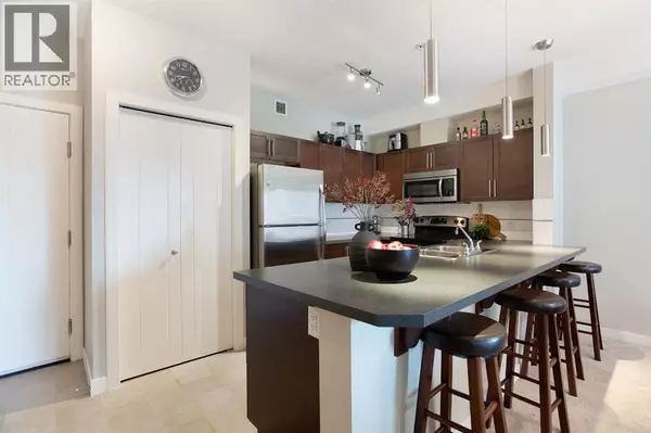 Airdrie, AB T4A0G6,2203, 604 East Lake Boulevard NE