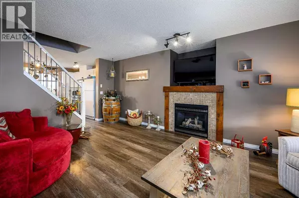 Calgary, AB T3G5K9,162 Citadel Mesa Close NW