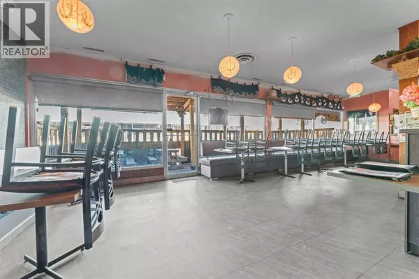 Calgary, AB T3C1E2,17 Ave & 14 ST Japanese Restaurant Avenue SW