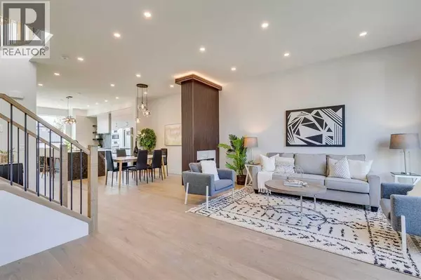 Calgary, AB T2M1W2,2013 23 Avenue NW