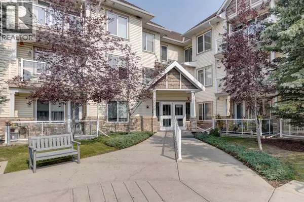 2112, 5200 44 Avenue NE, Calgary, AB T1Y7L4