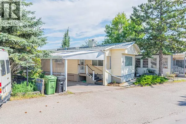 Calgary, AB T3B5N1,102, 3223 83 Street NW