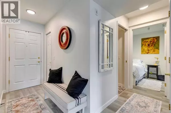 Calgary, AB T3H3N7,1305 Sienna Park Green SW