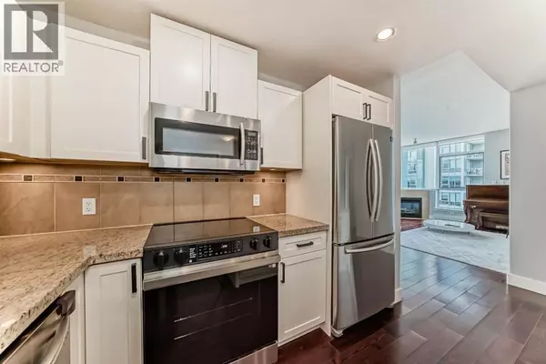 Calgary, AB T3C3X6,1907, 77 Spruce Place SW