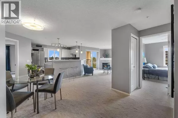 Airdrie, AB T4B3H6,8328, 304 Mackenzie Way SW