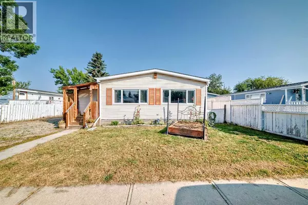 842 Briarwood Road, Strathmore, AB T1P1E8