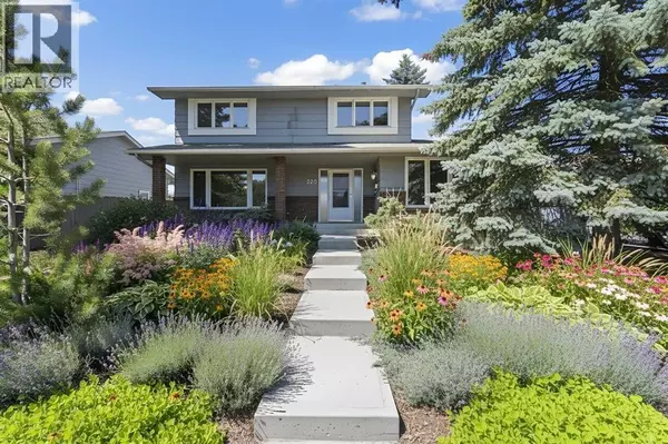 320 Parkridge Way SE, Calgary, AB T2J4Z6