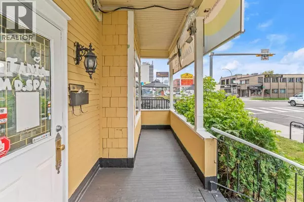 Calgary, AB T2N1Z7,342 14 Street NW