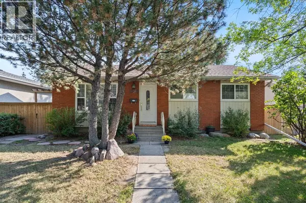 1989 Cottonwood Crescent SE, Calgary, AB T2B1P8