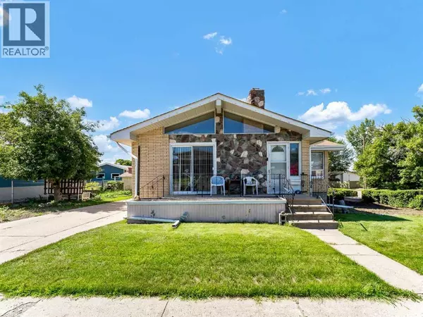 Medicine Hat, AB T1A3R5,1702 15 Avenue SE