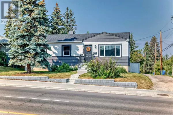2412 17 Avenue SW, Calgary, AB T2T0G5