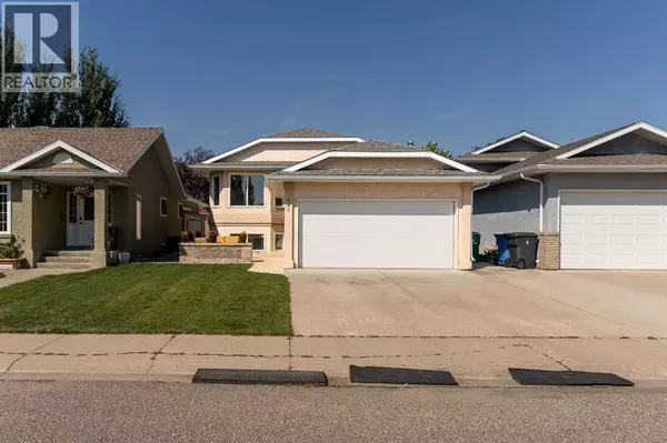 364 Heritage Crescent W, Lethbridge, AB T1K6V9