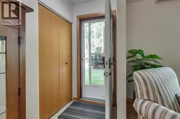Red Deer, AB T4N0A7,6 Standish Close