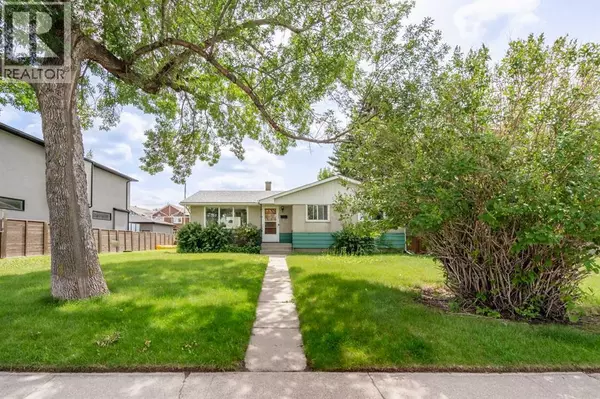 1015 32 Avenue NW, Calgary, AB T2K0B2