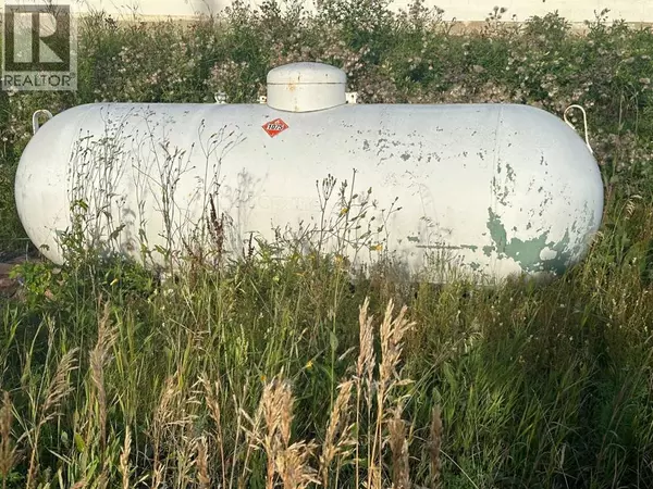 Peace River, AB T8S1G3,9710 90 Avenue