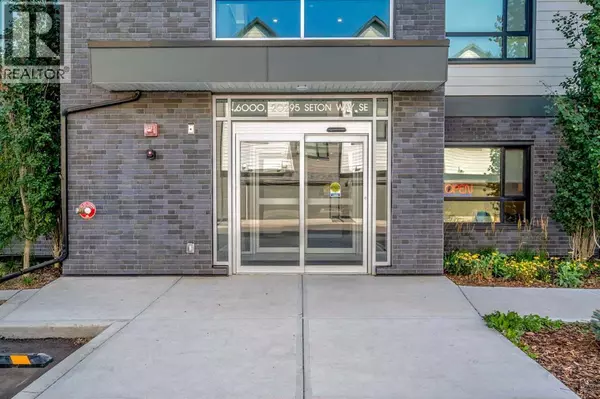 Calgary, AB T3M3X3,6108, 20295 Seton Way SE