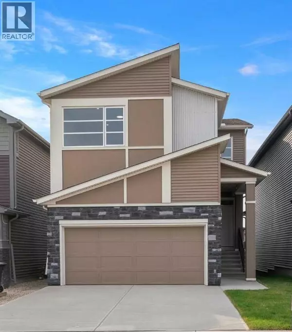 31 Lucas Passage NW, Calgary, AB T3P1Z4