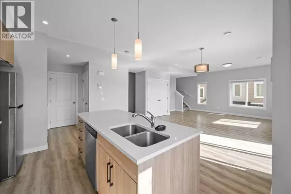 Airdrie, AB T4B4L3,384 Canals Crossing SW