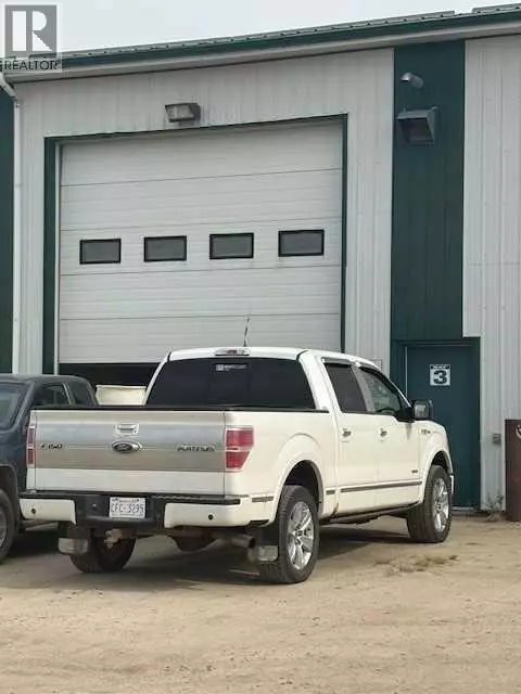 Whitecourt, AB t7x1x4,Bay 3, 3440 33 Street