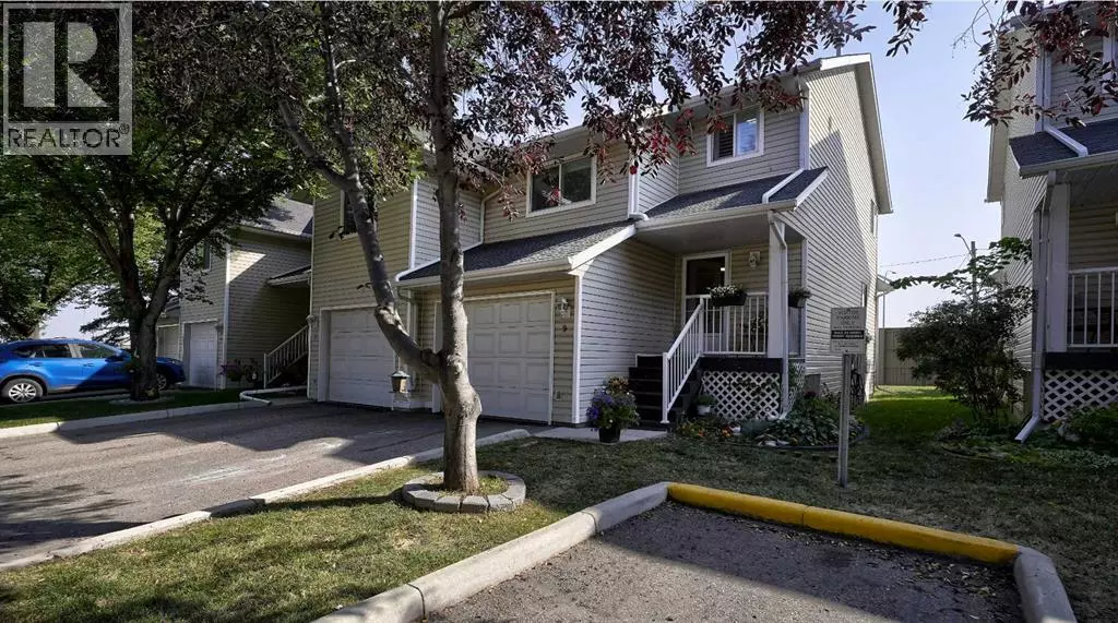 Airdrie, AB T4B2L4,9, 567 Edmonton Trail NE