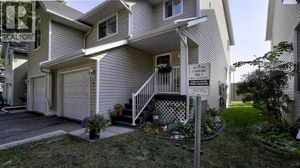 Airdrie, AB T4B2L4,9, 567 Edmonton Trail NE