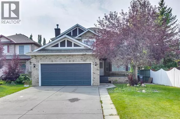 1374 Strathcona Drive SW, Calgary, AB T3H4M1
