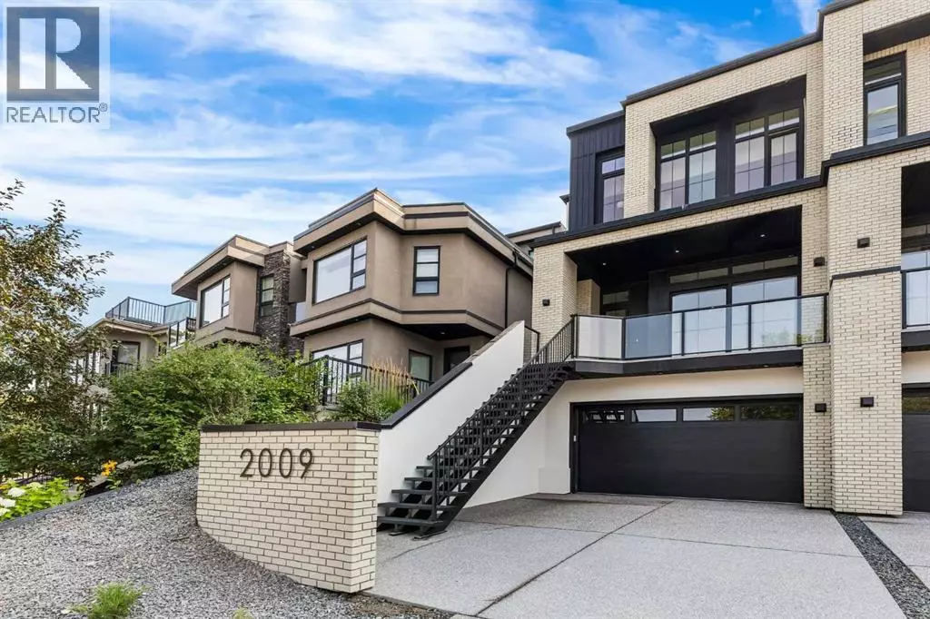 Calgary, AB T2T1K4,2009 28 Avenue SW