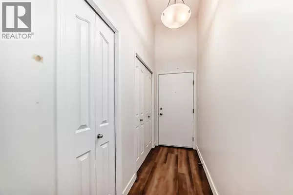 Calgary, AB T2P5N5,209, 1111 6 Avenue SW