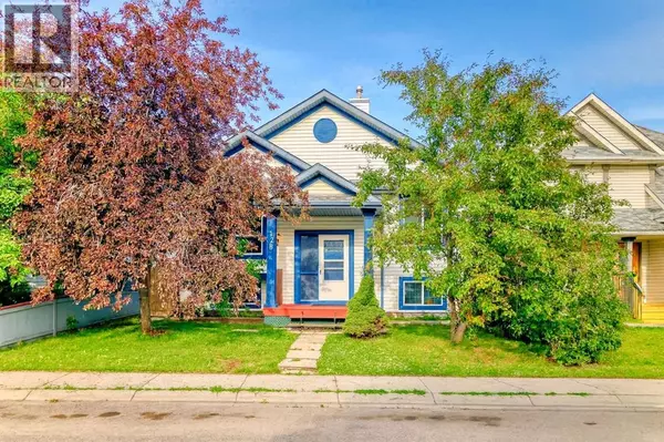 Calgary, AB T2B3P7,128 ERIN MEADOW Way SE